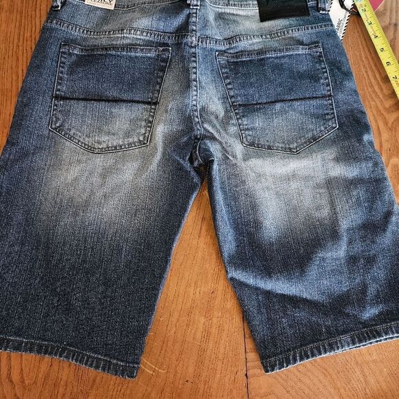 New Jeans by Buffalo Spencer Slim Mens Waist 32 Blue Jean Shorts Vintage Style - Picture 2 of 8